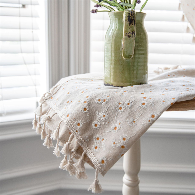 daisy linen curtain