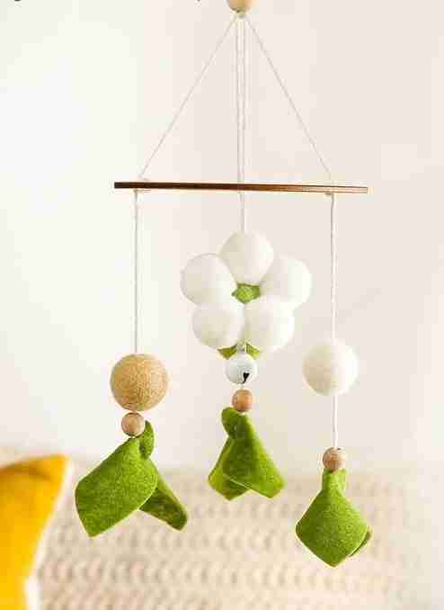 mini flower crib mobile