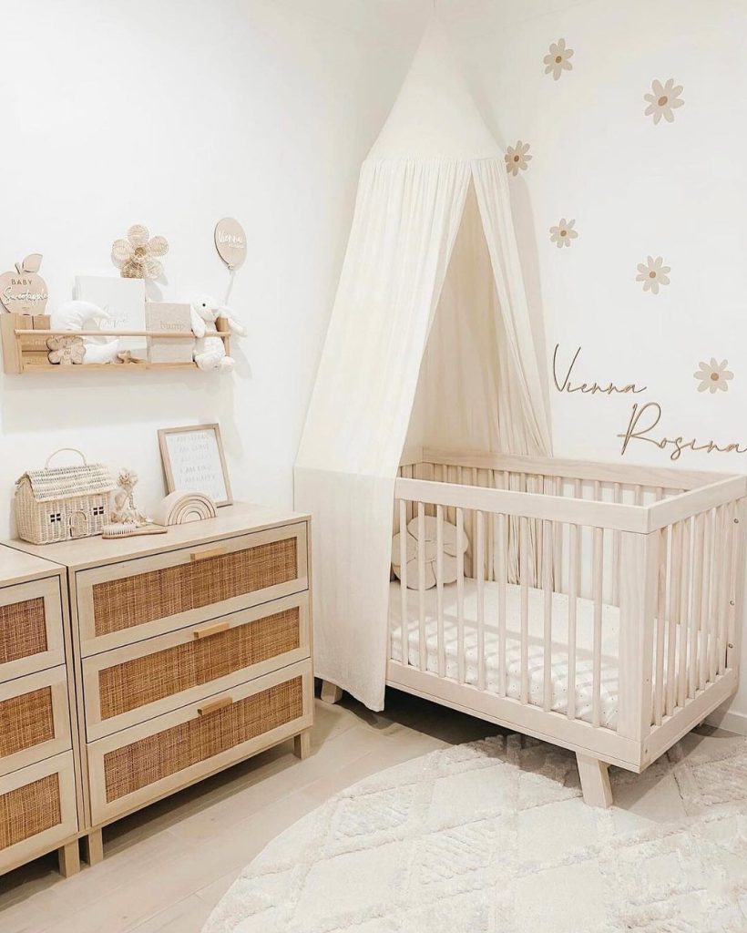 white canopy