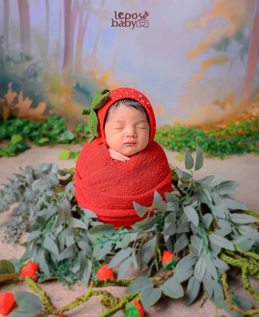 strawberry summer photoshoot